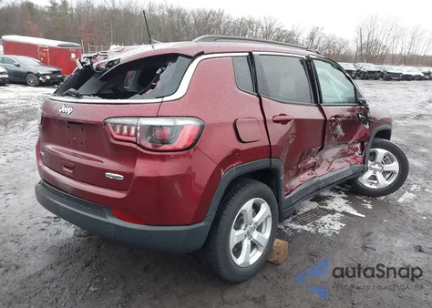 2021 Jeep Compass Latitude 4X4 z USA, uszkodzony, nr VIN 3C4NJDBB6MT540535
